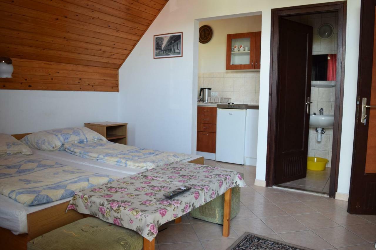 Apartments In Siofok/Balaton 35514 Buitenkant foto